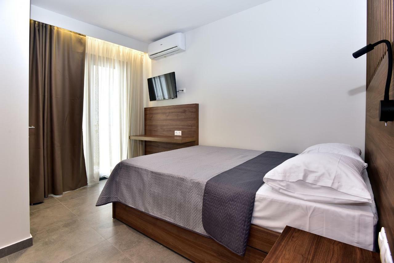 Eutopia Paralia Katerinis Exterior photo